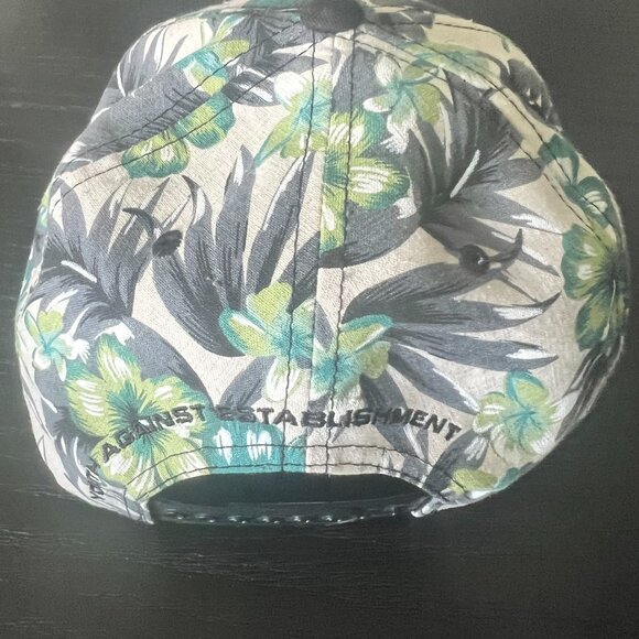 Volcom Hat Cap Hawaiian Snapback One Size Trucker Fishing Outdoor Casual Youth - Picture 2 of 7